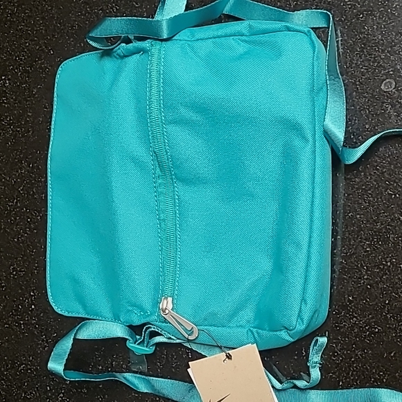 Nike Crossbody Bag - Picture 10 of 10